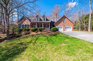 1001 Barrington Drive NE, Lenoir, NC 28645