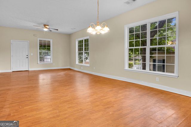 3 Spruce Street, Porterdale, GA 30014