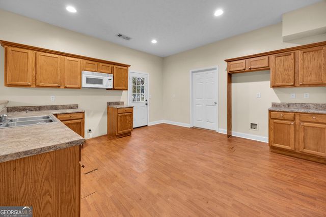 3 Spruce Street, Porterdale, GA 30014