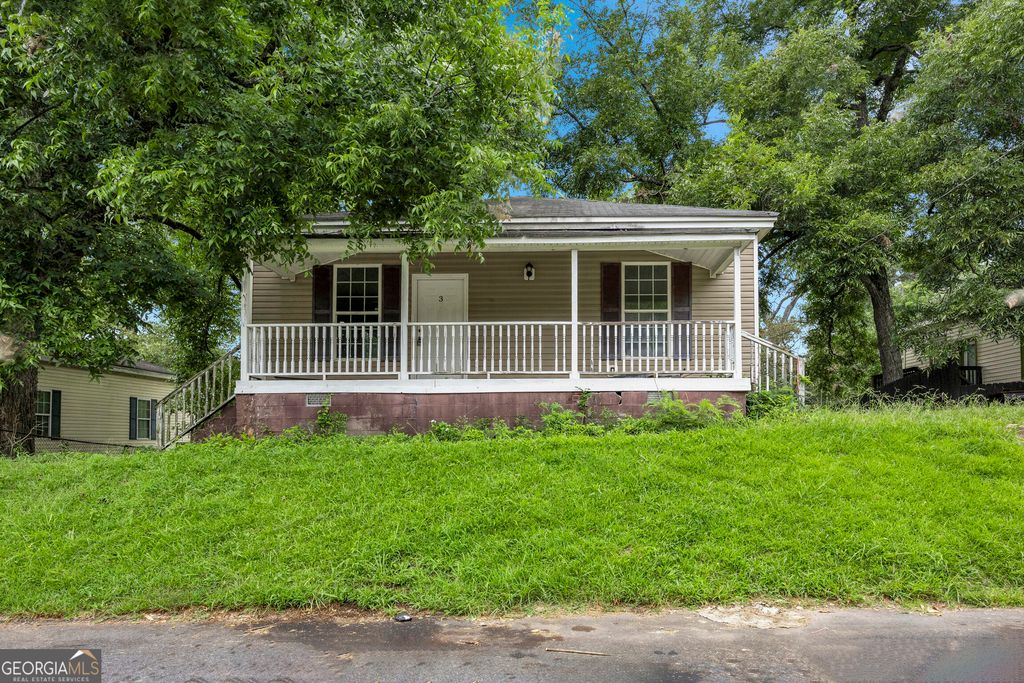 3 Spruce Street, Porterdale, GA 30014