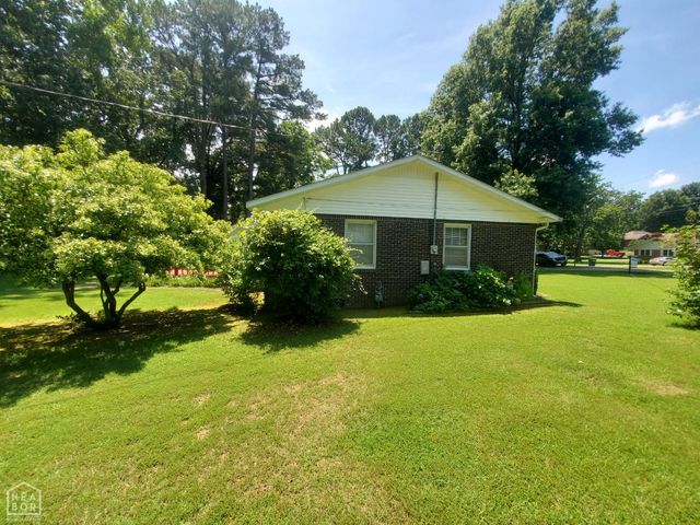 937 Homecrest, Piggott, AR 72454