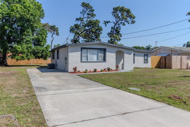 10889 124TH AVENUE, Largo, FL 33778
