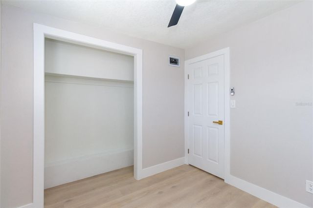 10889 124TH AVENUE, Largo, FL 33778