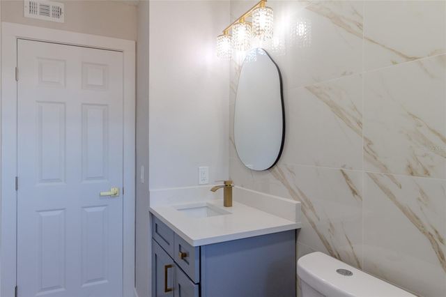 10889 124TH AVENUE, Largo, FL 33778