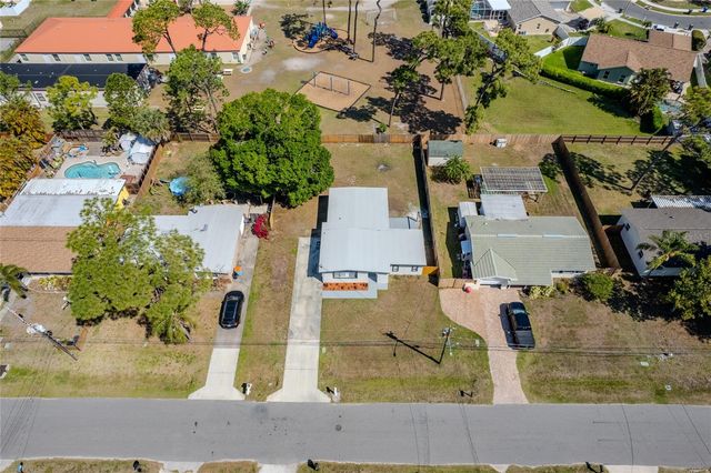 10889 124TH AVENUE, Largo, FL 33778