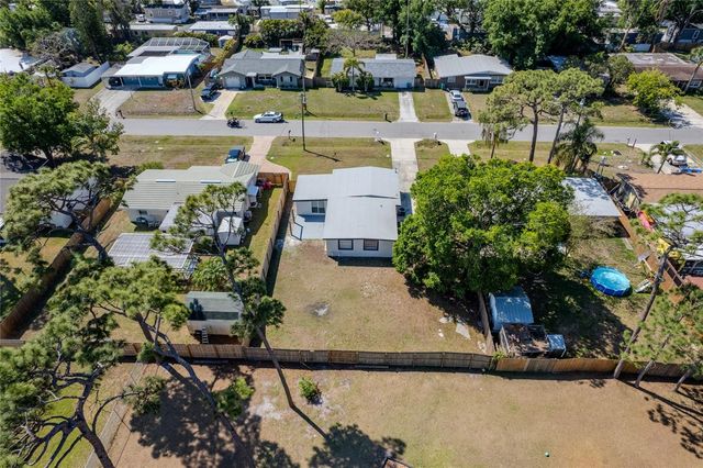 10889 124TH AVENUE, Largo, FL 33778