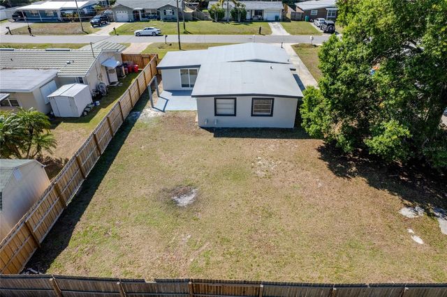 10889 124TH AVENUE, Largo, FL 33778