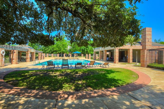 7200 Quimper LN, Austin, TX 78749
