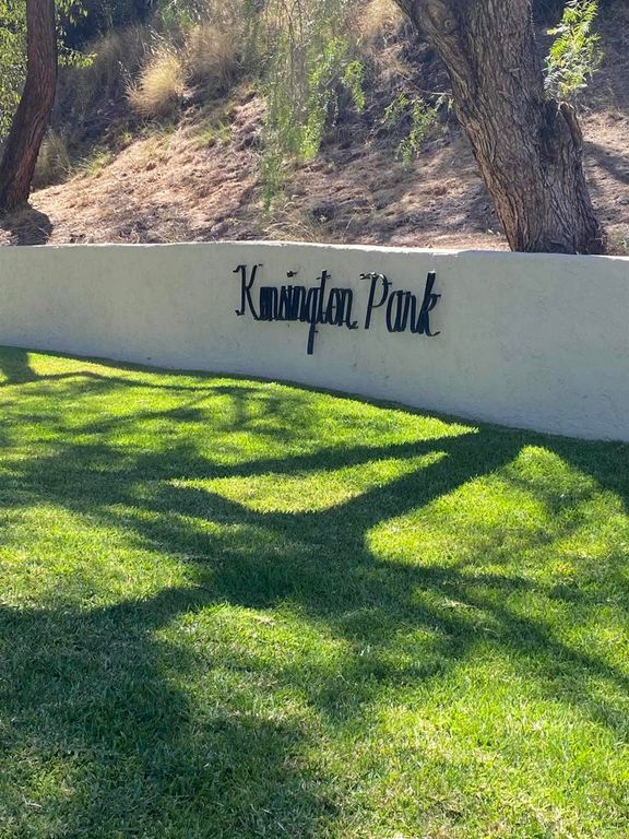 Image 10 of property listing at 5210 Caminito Apartado, San Diego, CA 92108