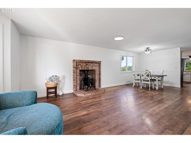 1316 Nw MAPLE Ln, Camas, WA 98607