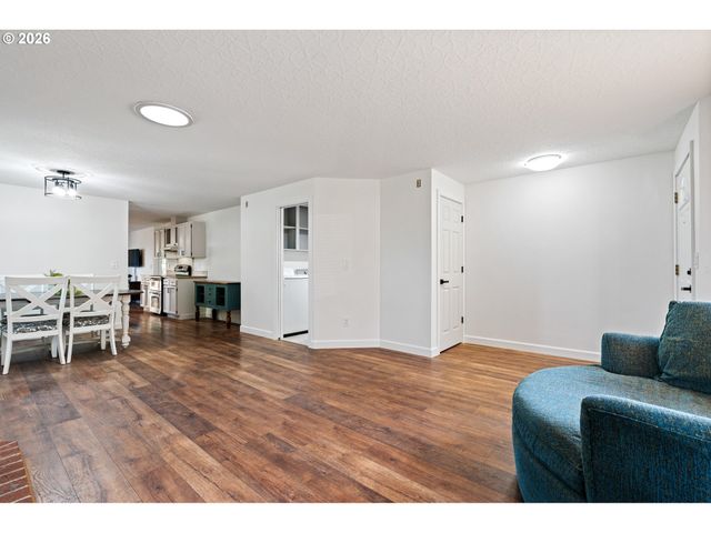 1316 Nw MAPLE Ln, Camas, WA 98607