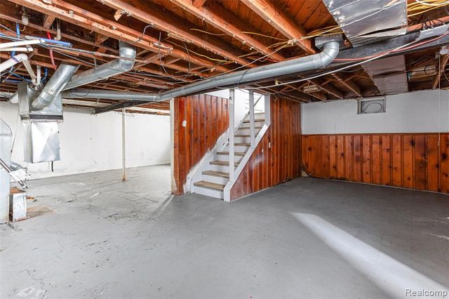 9327 Stout Street, Detroit, MI 48228