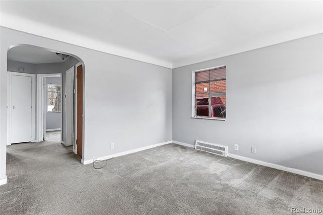 9327 Stout Street, Detroit, MI 48228