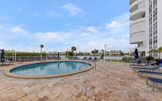 2200 S Ocean Boulevard 203, Delray Beach, FL 33483