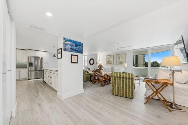 2200 S Ocean Boulevard 203, Delray Beach, FL 33483