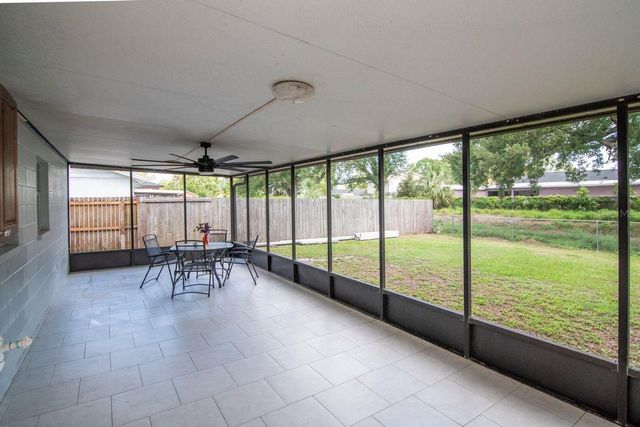 7303 WOODKIRK COURT, Tampa, FL 33634