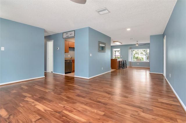 7303 WOODKIRK COURT, Tampa, FL 33634