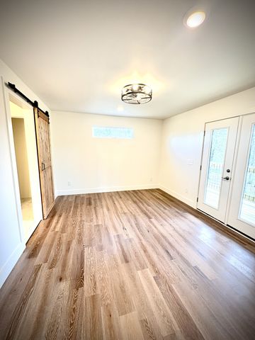 11694 West Green Hill Rd, Smithville, TN 37166