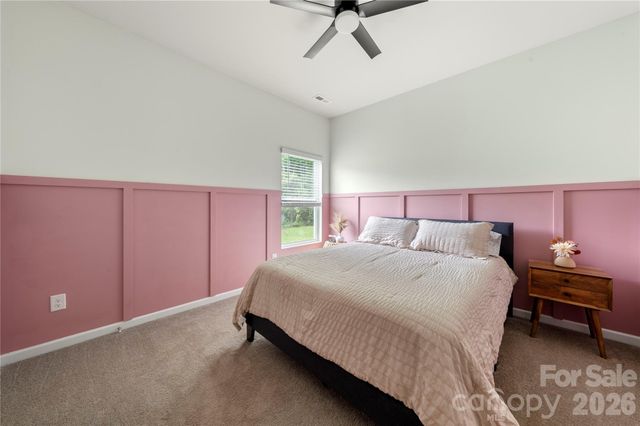3229 Creek Bend Court, Sherrills Ford, NC 28673