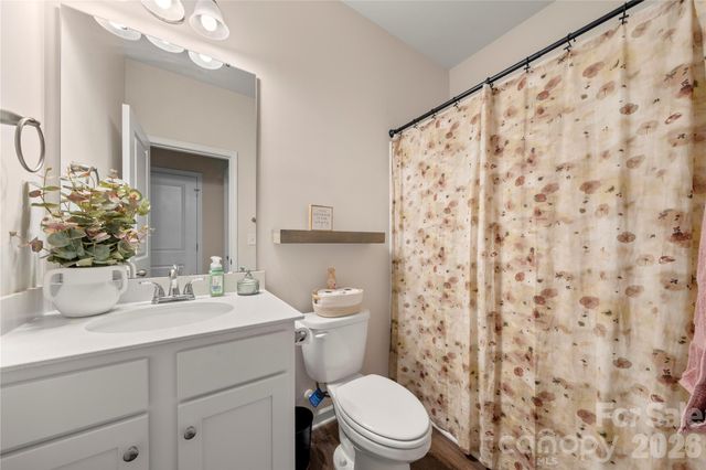 3229 Creek Bend Court, Sherrills Ford, NC 28673