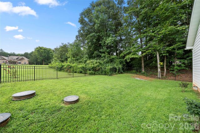 3229 Creek Bend Court, Sherrills Ford, NC 28673