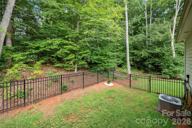 3229 Creek Bend Court, Sherrills Ford, NC 28673