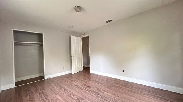 1203 PARKWOOD AVENUE, Groveland, FL 34736