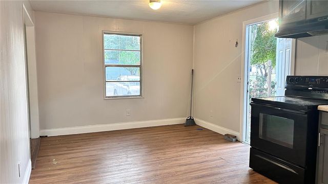 1203 PARKWOOD AVENUE, Groveland, FL 34736