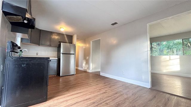 1203 PARKWOOD AVENUE, Groveland, FL 34736