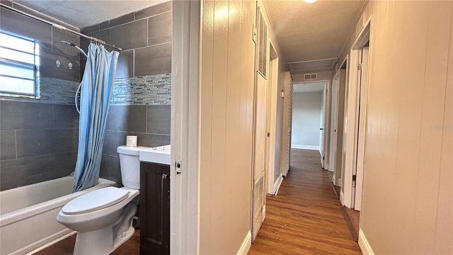 1203 PARKWOOD AVENUE, Groveland, FL 34736