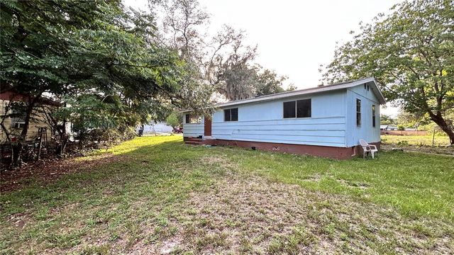 1203 PARKWOOD AVENUE, Groveland, FL 34736