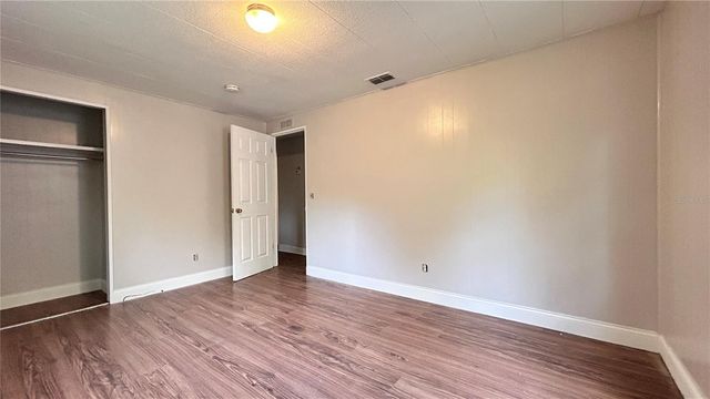 1203 PARKWOOD AVENUE, Groveland, FL 34736