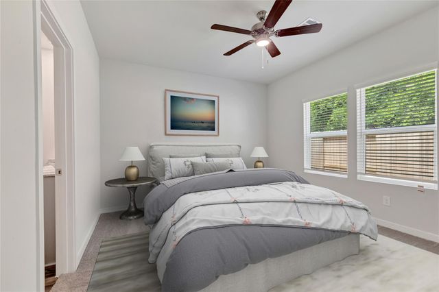 211 Intrepid Trail, Magnolia, TX 77354