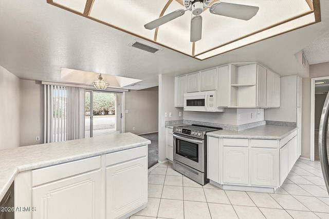 2044 LEISURE WORLD --, Mesa, AZ 85206