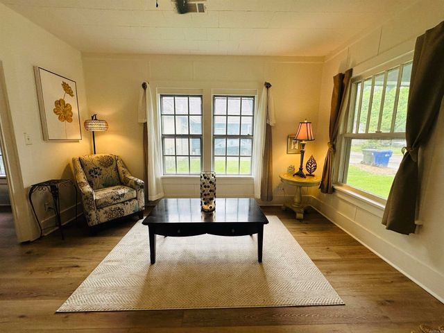 1828 Johnston Avenue, Conway, AR 72034