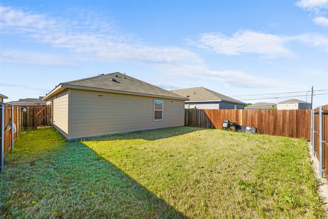 1905 Wild Orchard Lane, Crandall, TX 75114