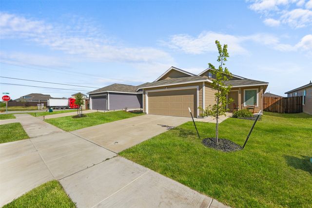 1905 Wild Orchard Lane, Crandall, TX 75114