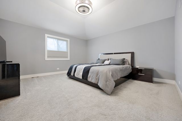 0N112 Leonard Street, Winfield, IL 60190