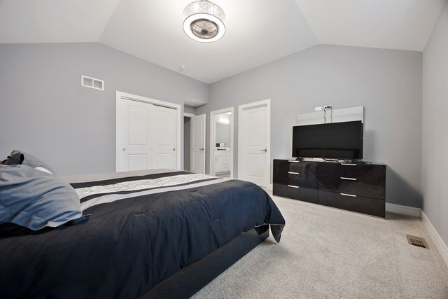 0N112 Leonard Street, Winfield, IL 60190