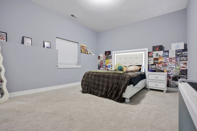 0N112 Leonard Street, Winfield, IL 60190