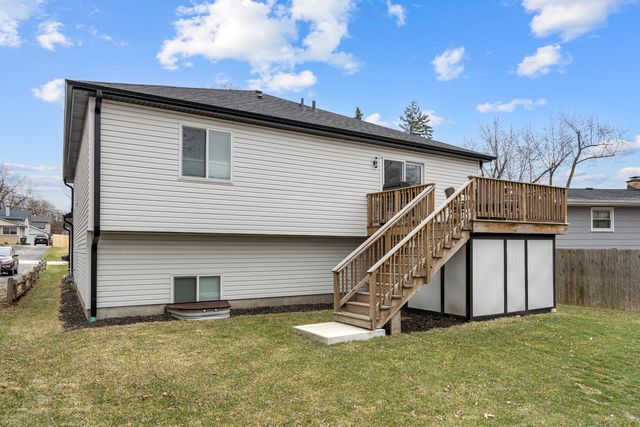 0N112 Leonard Street, Winfield, IL 60190