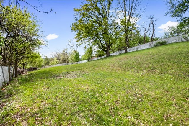 3606 Churchview Ave, Pittsburgh, PA 15236