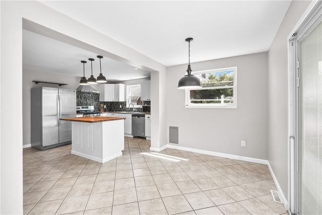 3606 Churchview Ave, Pittsburgh, PA 15236