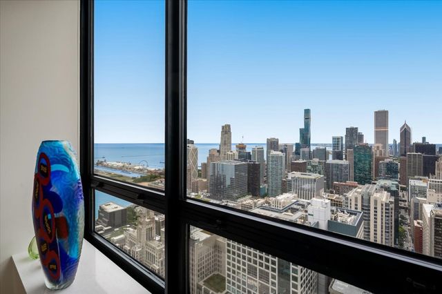 180 E Pearson Street 5107, Chicago, IL 60611