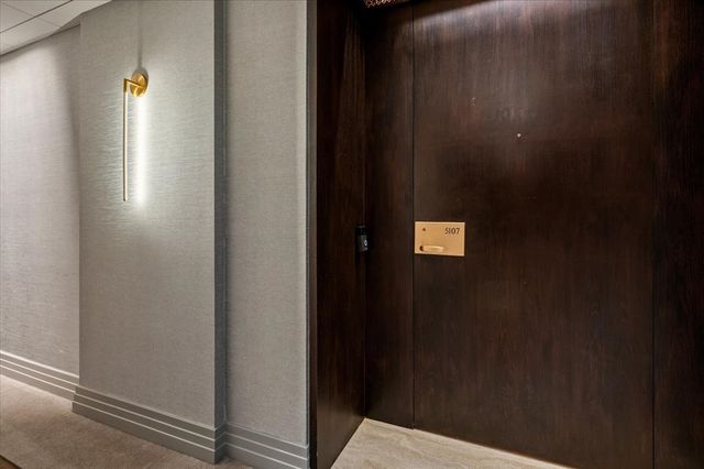 180 E Pearson Street 5107, Chicago, IL 60611