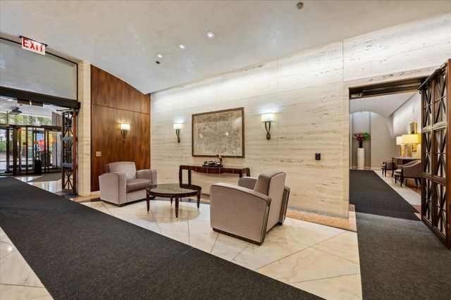 180 E Pearson Street 5107, Chicago, IL 60611