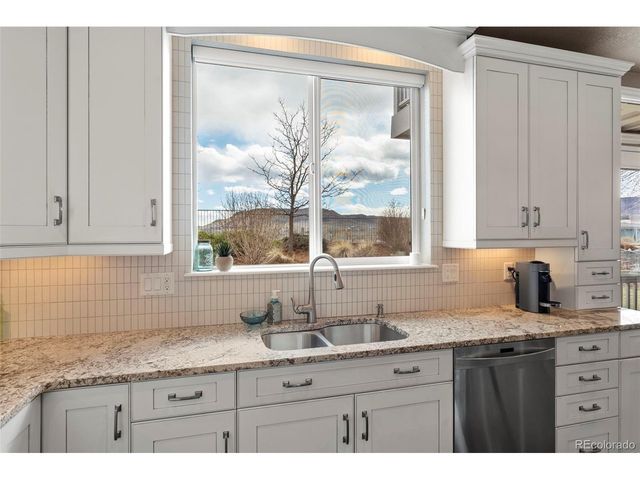 17340 W 70th Ave, Arvada, CO 80007