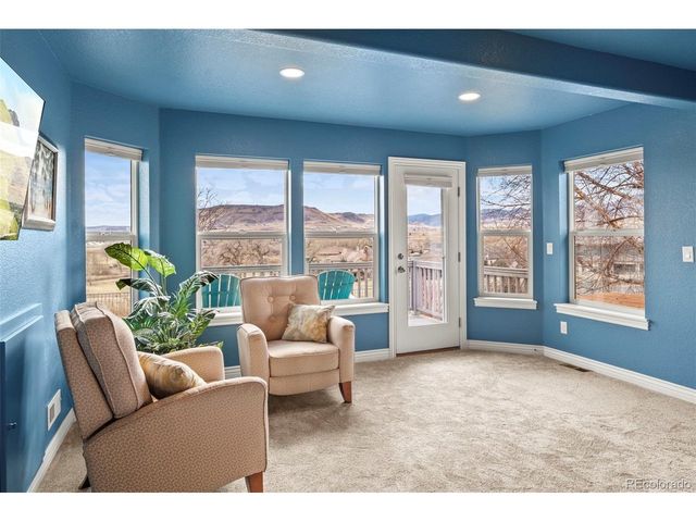 17340 W 70th Ave, Arvada, CO 80007