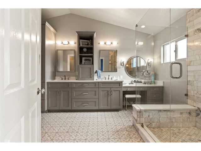 17340 W 70th Ave, Arvada, CO 80007