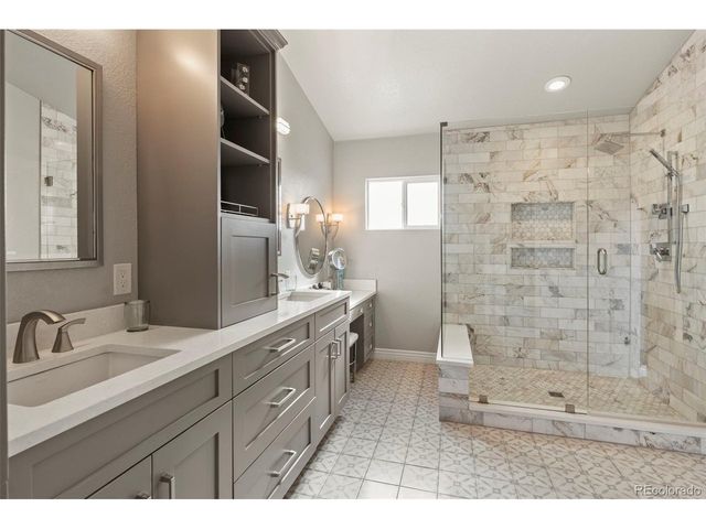 17340 W 70th Ave, Arvada, CO 80007